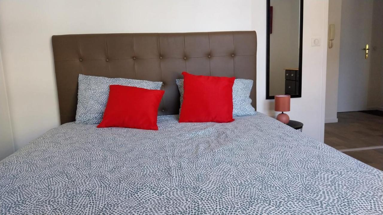 Appartement Cosy - Disneyland & Villages Nature Villeneuve-Saint-Denis Esterno foto