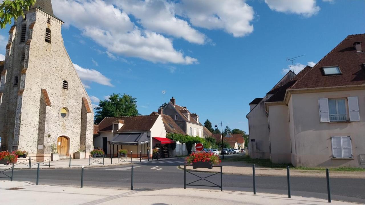 Appartement Cosy - Disneyland & Villages Nature Villeneuve-Saint-Denis Esterno foto